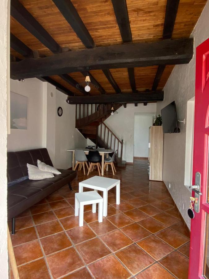 Gite Le Ty Laouen Concoret Exterior foto