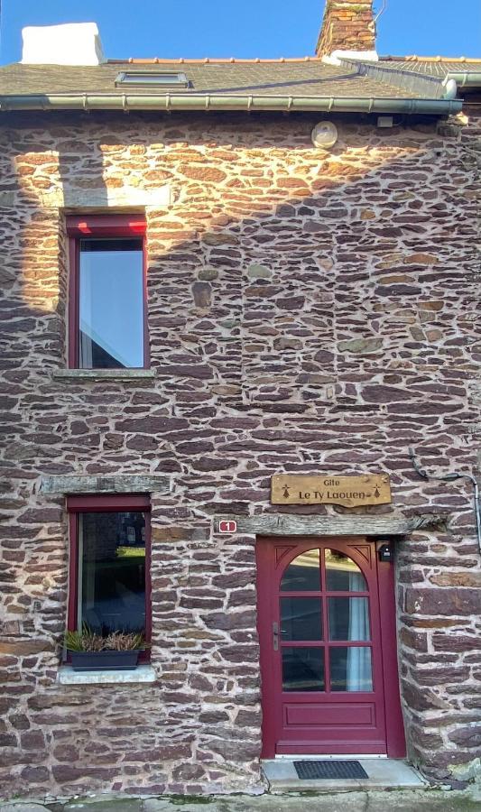 Gite Le Ty Laouen Concoret Exterior foto